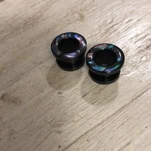 Abalone rimmed gauges body jewelry
